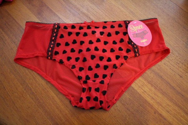 Red Heart Undie