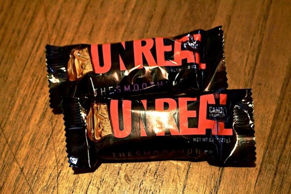UNREAL Smooth Ones – Chocolate Caramel Nougat