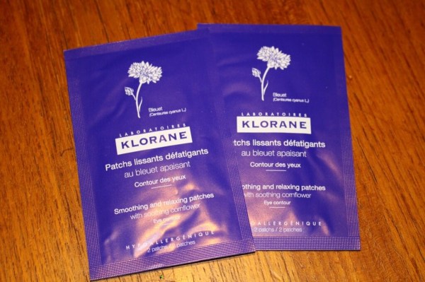 Klorane Smoothing and relaxing patches with soothing cornflower