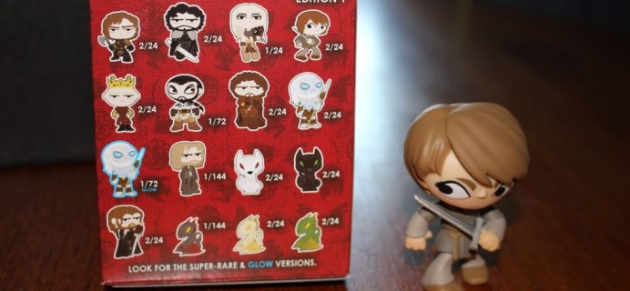 April Loot Crate Review (Dragons! Thrones! Other Franchises I don’t care about!) + Coupon Code