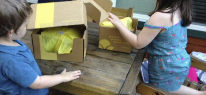 August 2014 Citrus Lane Reviews (Baby, Preschool, and Kindergarten) – Baby & Kid Subscription Box + coupon!