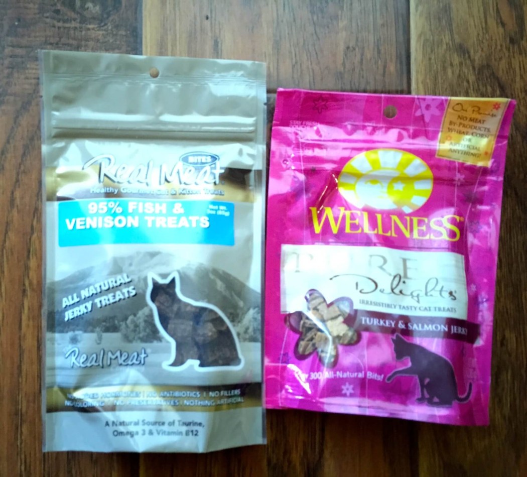 March 2015 PawPack Cat Subscription Box Review & Coupon ...