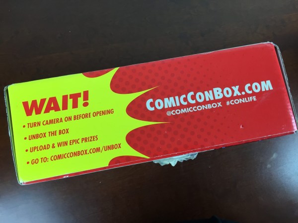 comic con box side
