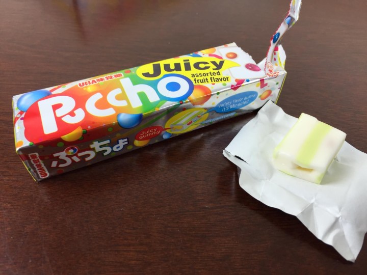 Japan candy box june 2015 IMG_2908