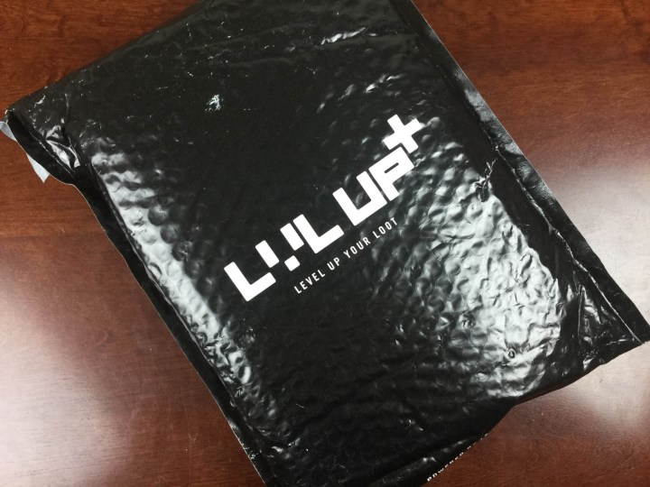 level up loot crate august 2015 box