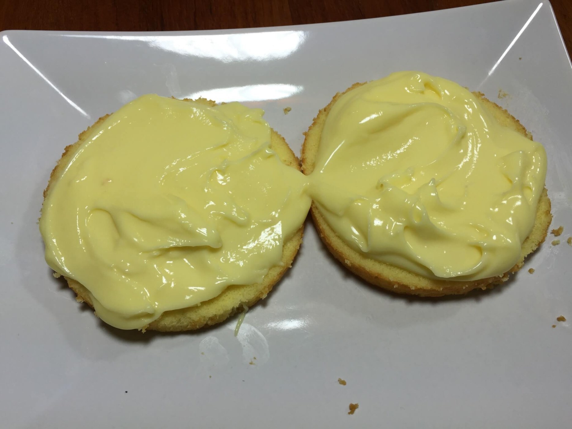 Doorstep Desserts Subscription Box Review Eclair Cake Hello