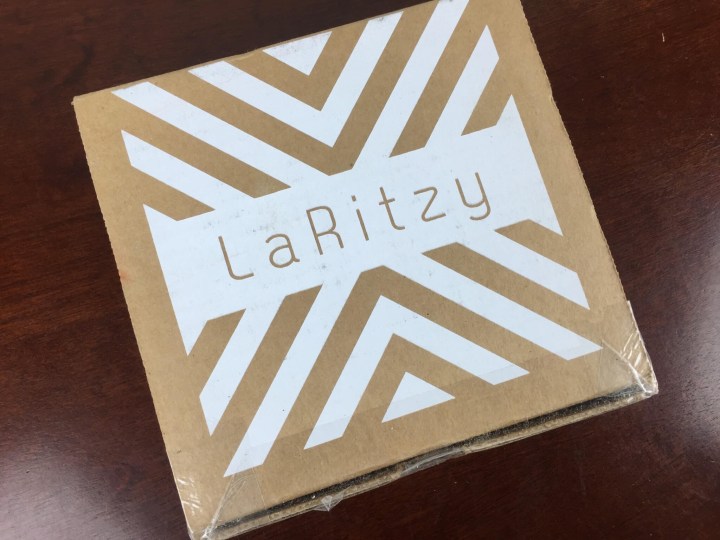laritzy november 2015 box