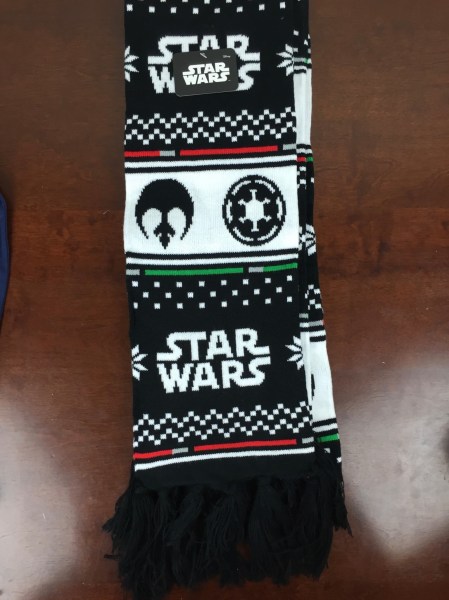 Loot Crate Star Wars Limited Edition Box 2015 scarf laid flat