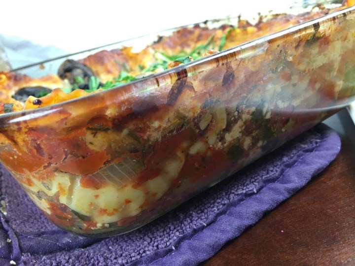 One-Skillet Veggie Lasagna with Zucchini, Mushrooms, and Garlic Bread side