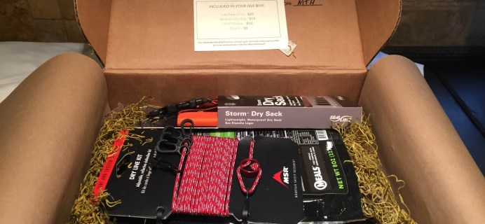 Isle Box December 2015 Subscription Box Review + Coupon