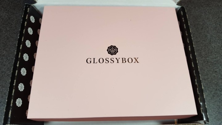 glossybox_Jan2016_innerbox