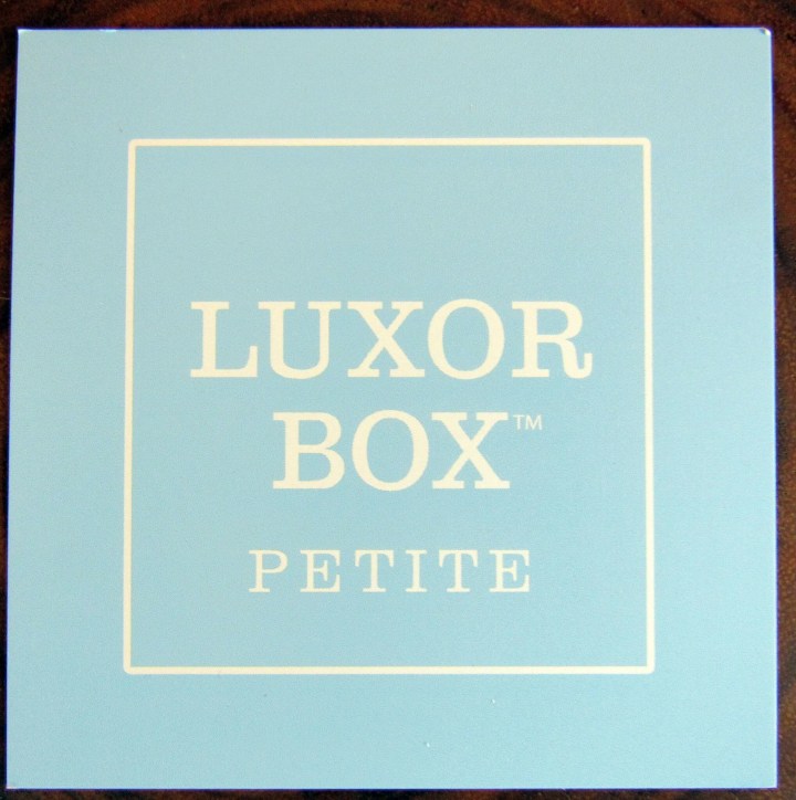 Luxor Box Petite