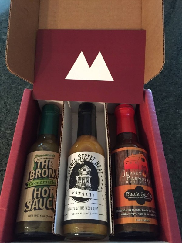 Fuego Box May 2016 unboxed