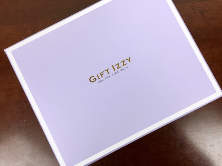 Gift Izzy Box May-June 2016 box (2)