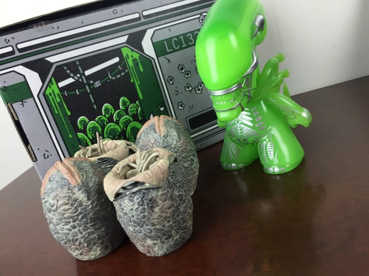 loot crate aliens limited edition box IMG_0990