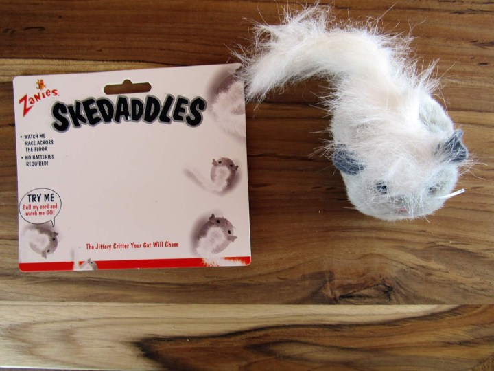 Zanies Kedaddle Pull Cord Toy