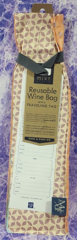 sherobox_aug2016_winebag