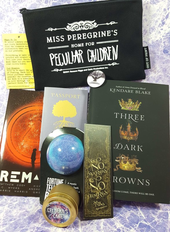 owlcrate_sept2016_everything