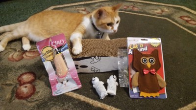Cat Claws Club December 2016 Subscription Box Review