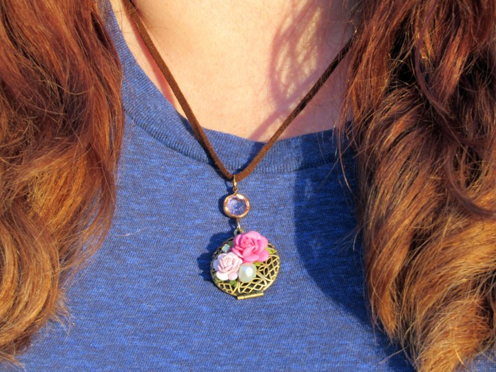 I am modeling he necklace