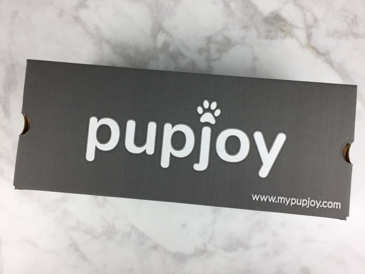 pupjoy-october-2016-box