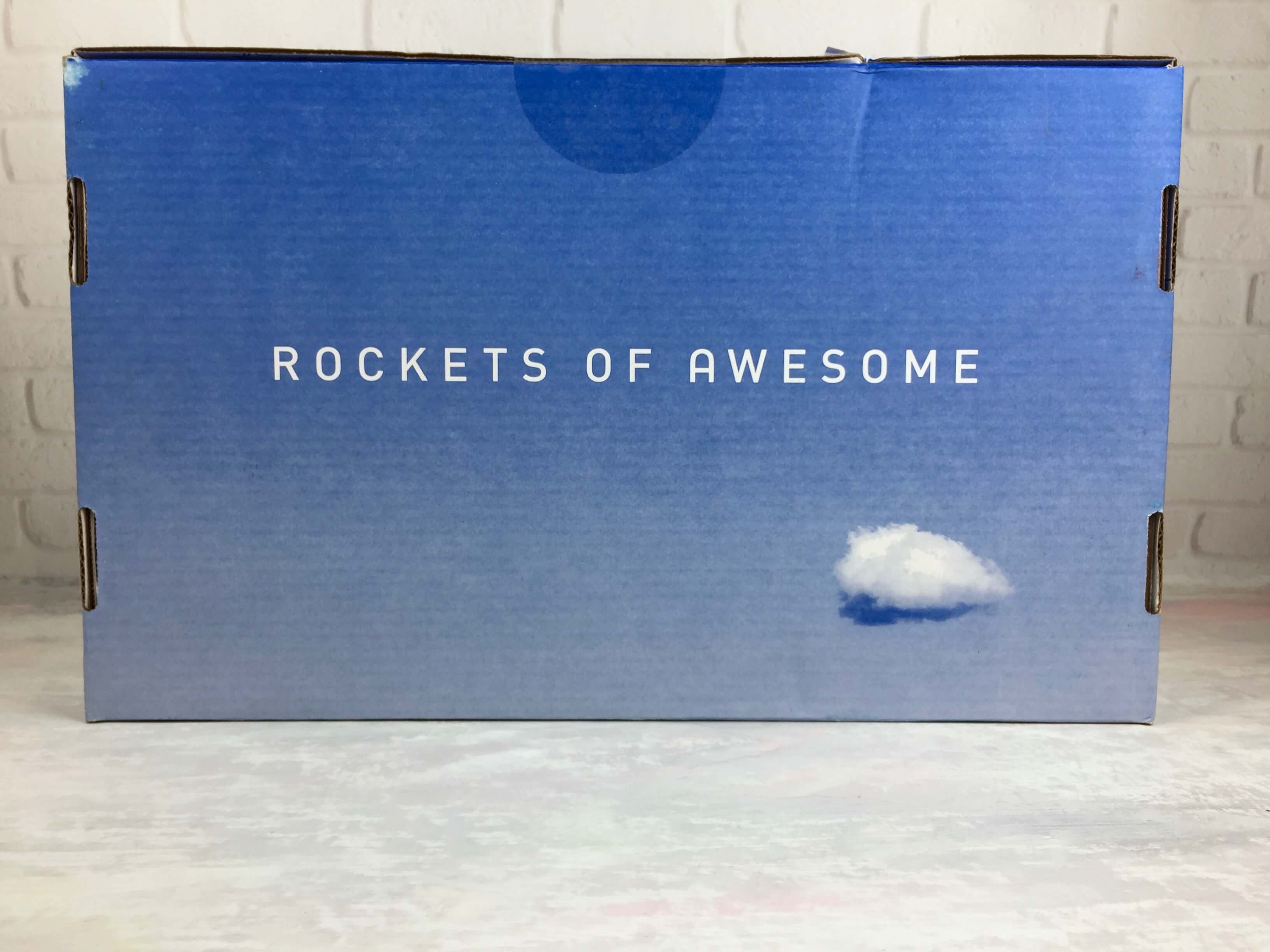 Rockets of Awesome Fall 2016 Subscription Box Review - Boys! - Hello ...