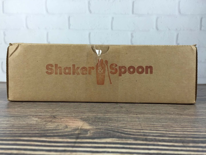shaker-spoon-october-2016-box