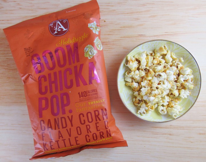 BoomChickaPop Candy COrn Popcorn "Holidrizzle"