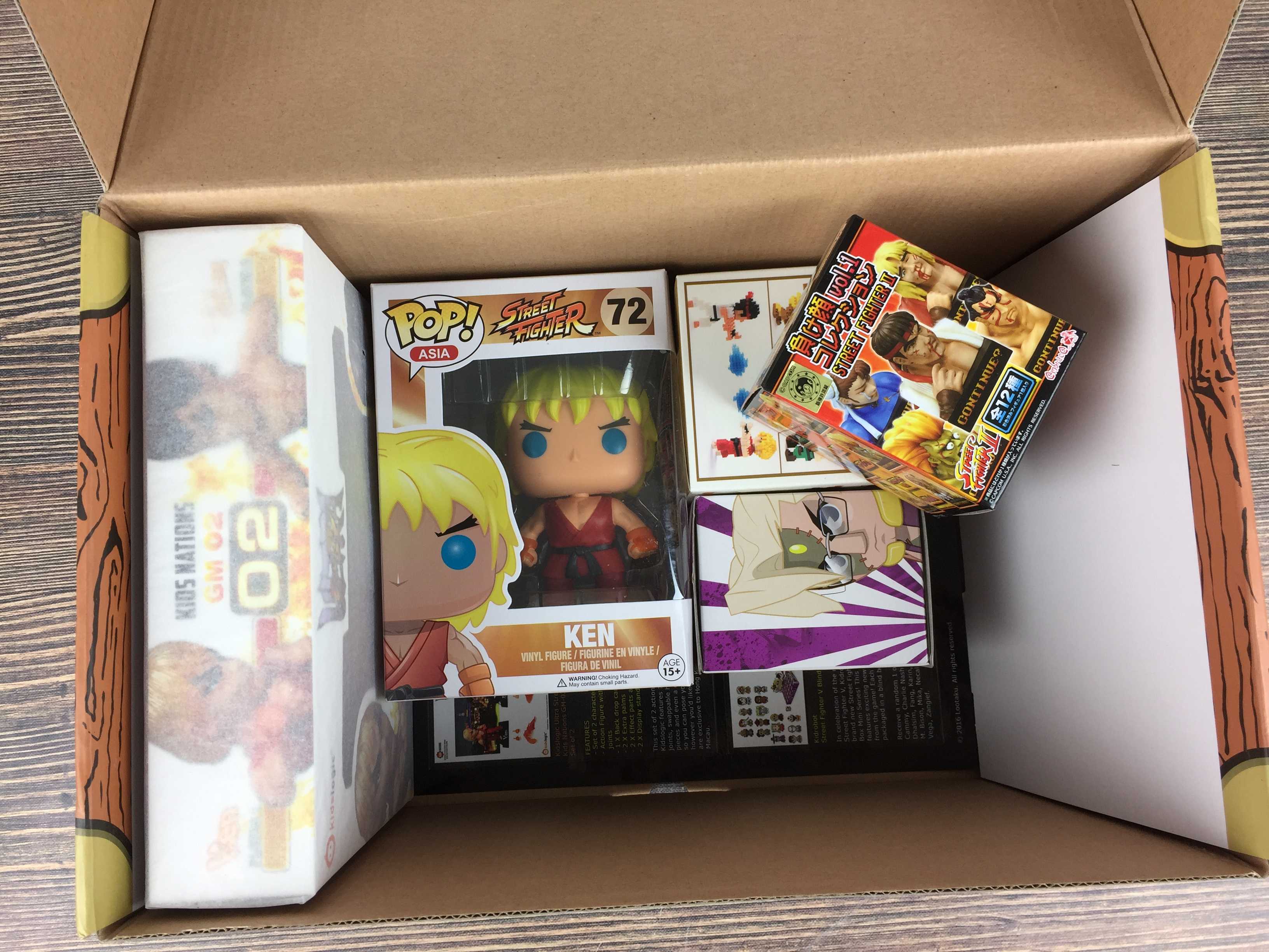 Lootaku November 2016 Subscription Box Review & Coupon - Hello Subscription