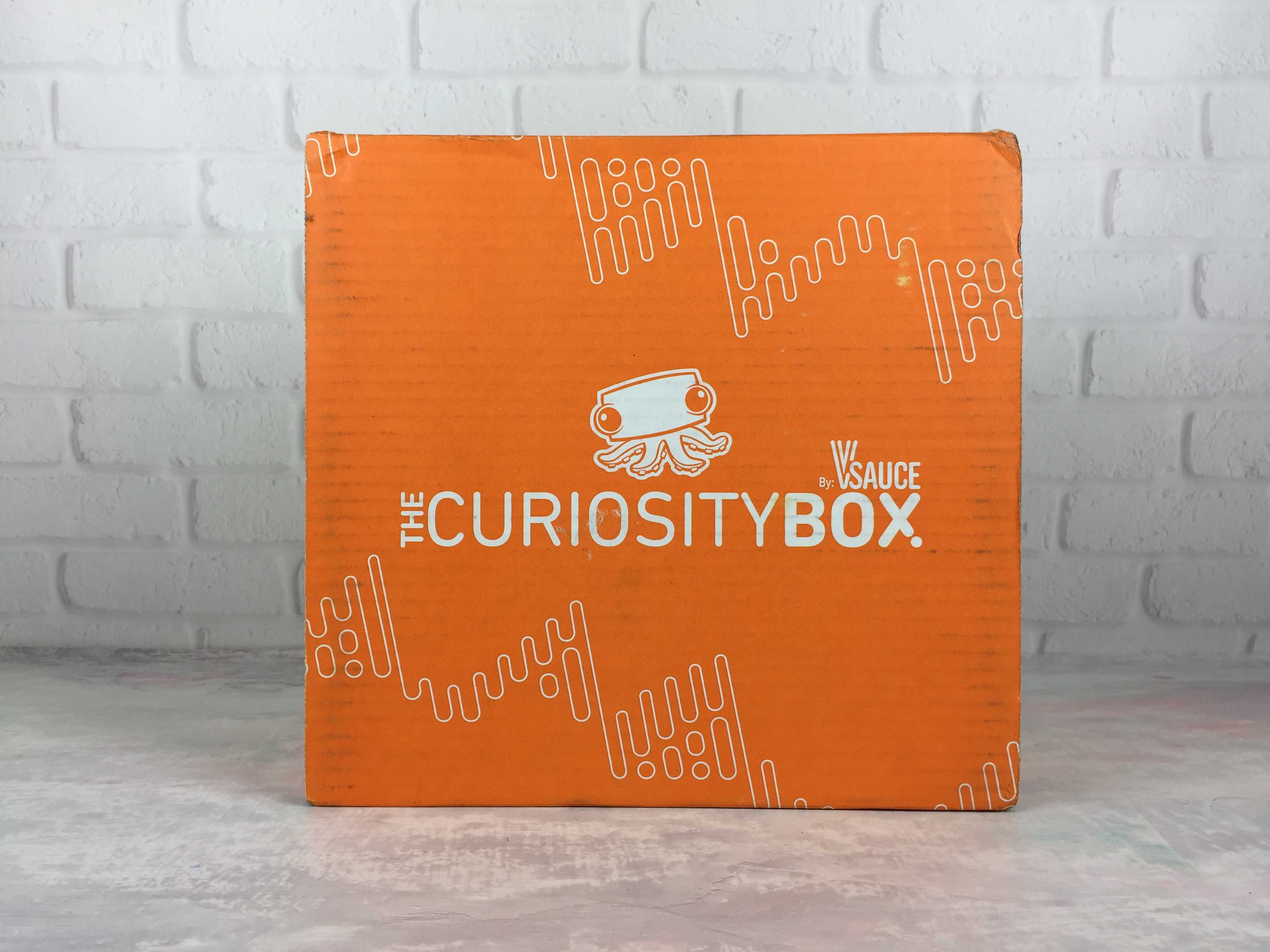 The Curiosity Box by VSauce Subscription Box Review - Fall 2016 - Hello ...