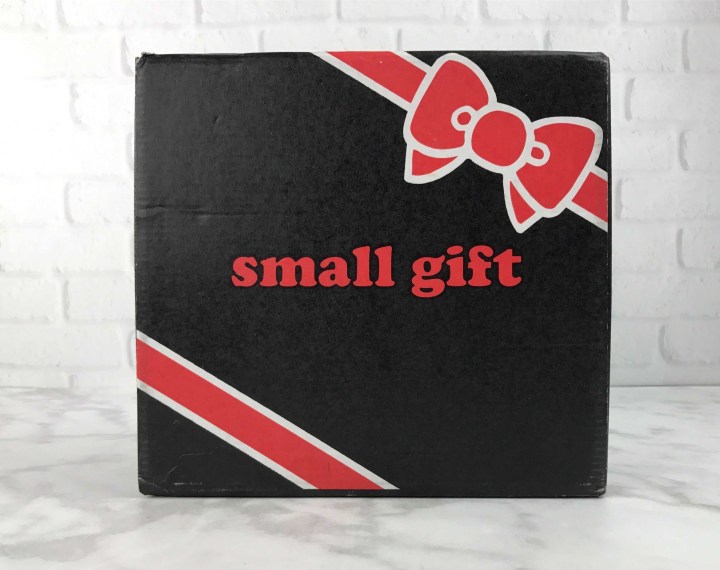 sanrio-small-gift-crate-winter-2016-box