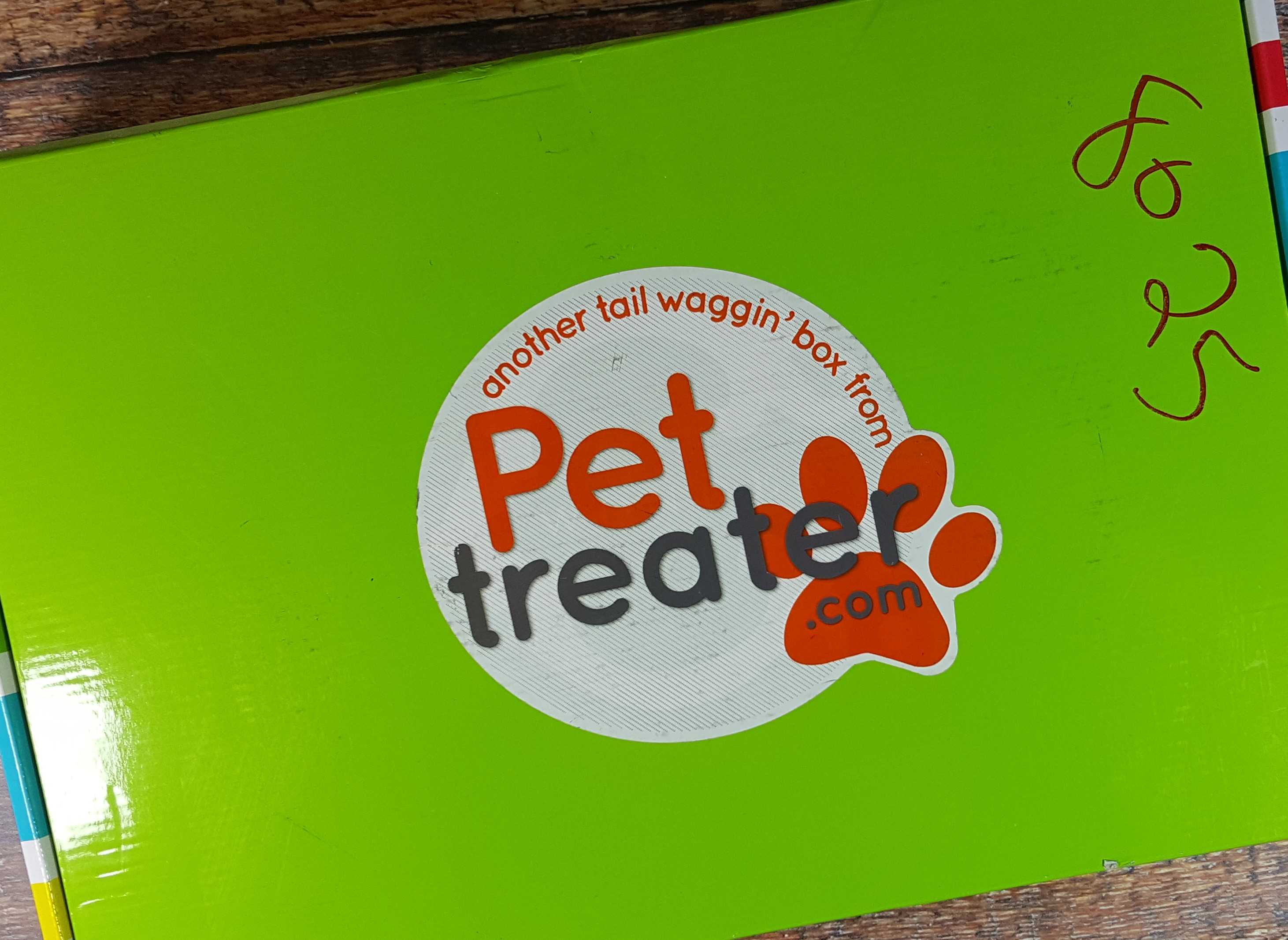 Pet Treater Dog Subscription Box Review + Coupon - December 2016