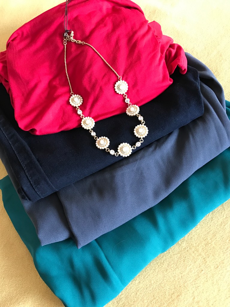 Dia Styling Co Reviews Get All The Details At Hello Subscription!