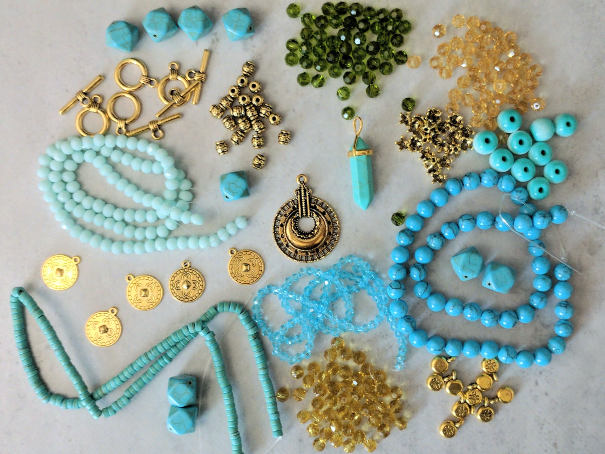 Bargain Bead Box Reviews Get All The Details At Hello Subscription!