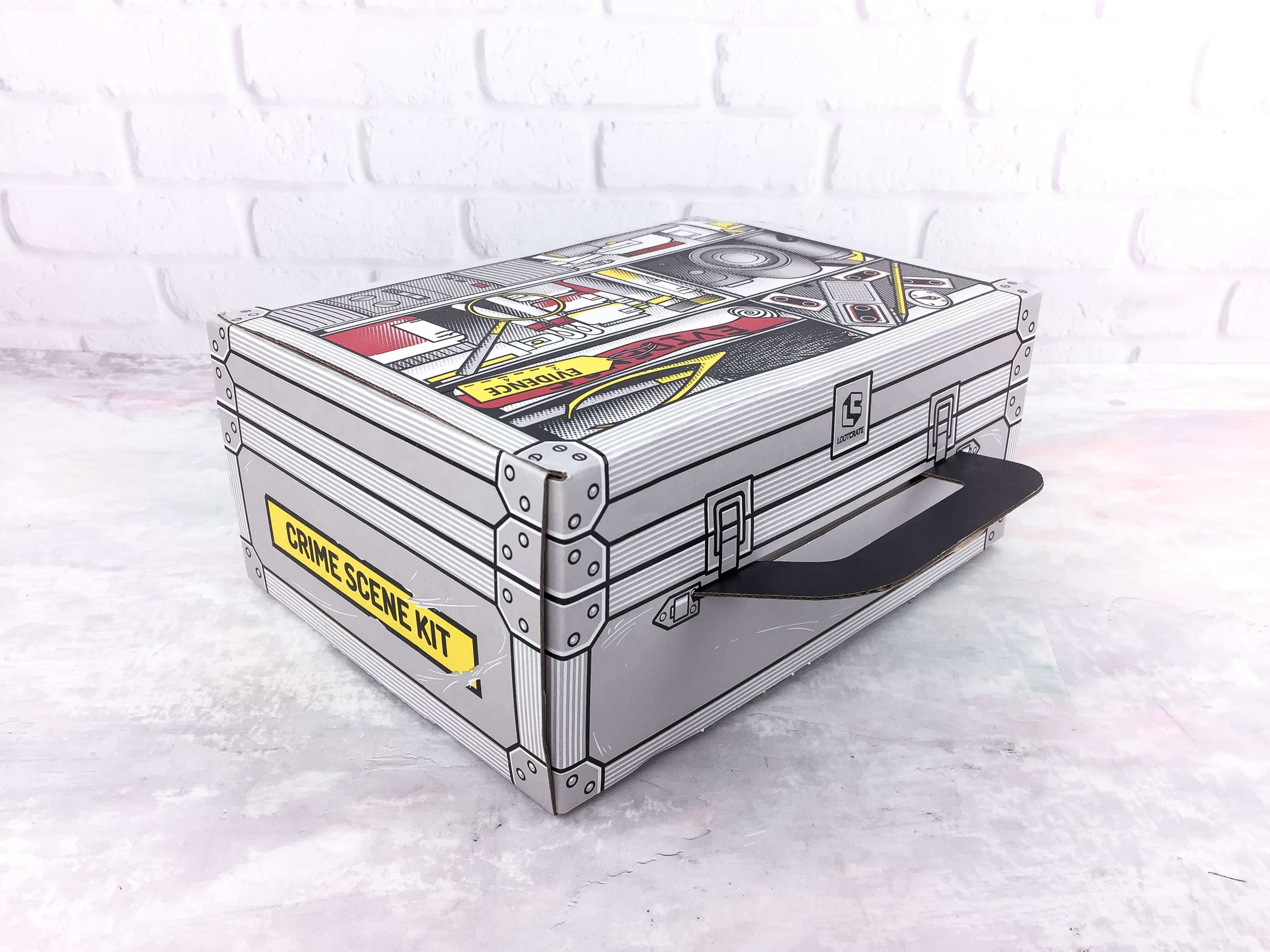 コレクション LOOT CRATE Loot Crate DX Transformers Optimus Prime Collectible Figure