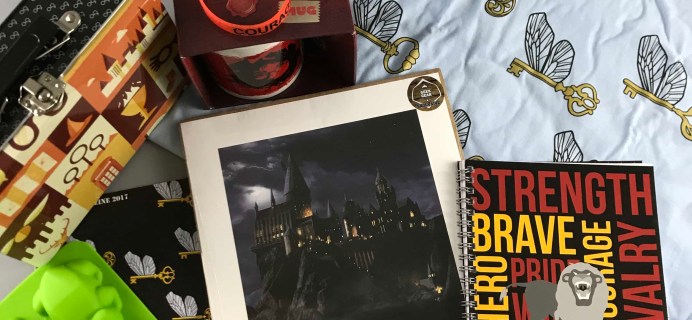 Geek Gear World of Wizardry May 2017 Subscription Box Review