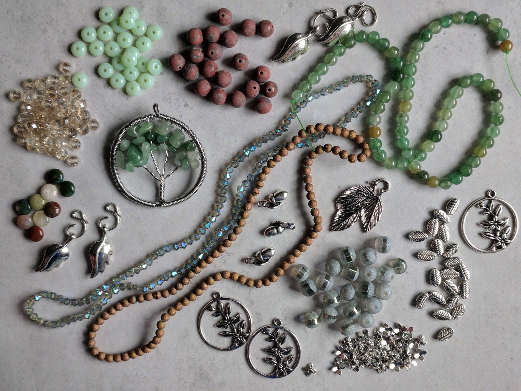 Bargain Bead Box Reviews Get All The Details At Hello Subscription!