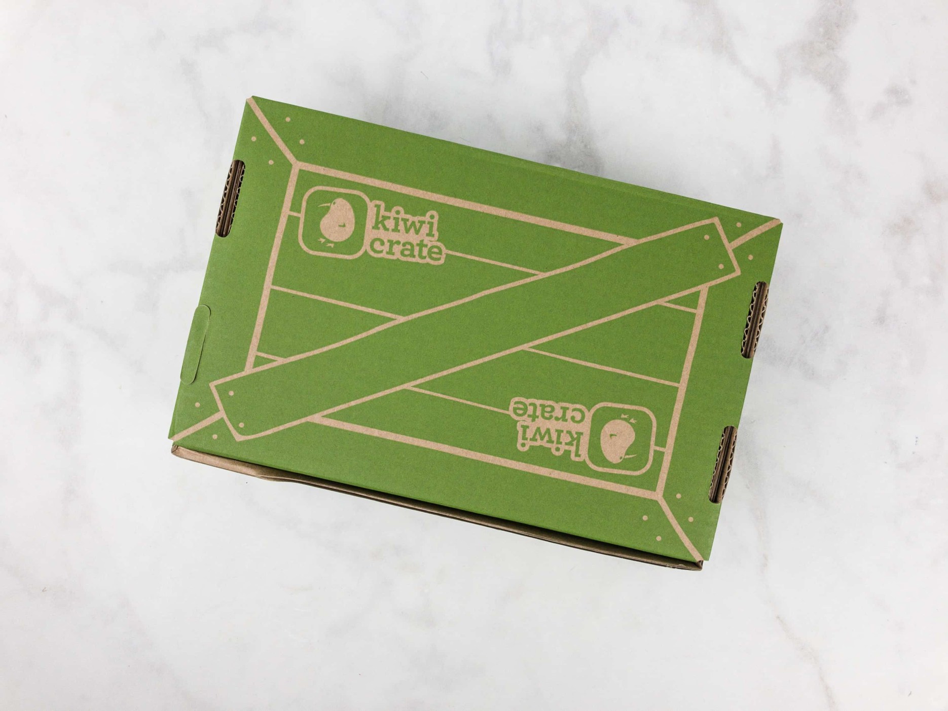 Kiwi Crate July 2017 Review & Coupon MAKING PUPPETS! hello subscription