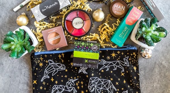 Vegan Cuts Year End Sale: Get The Magnificent Makeup Haul For Only $55!