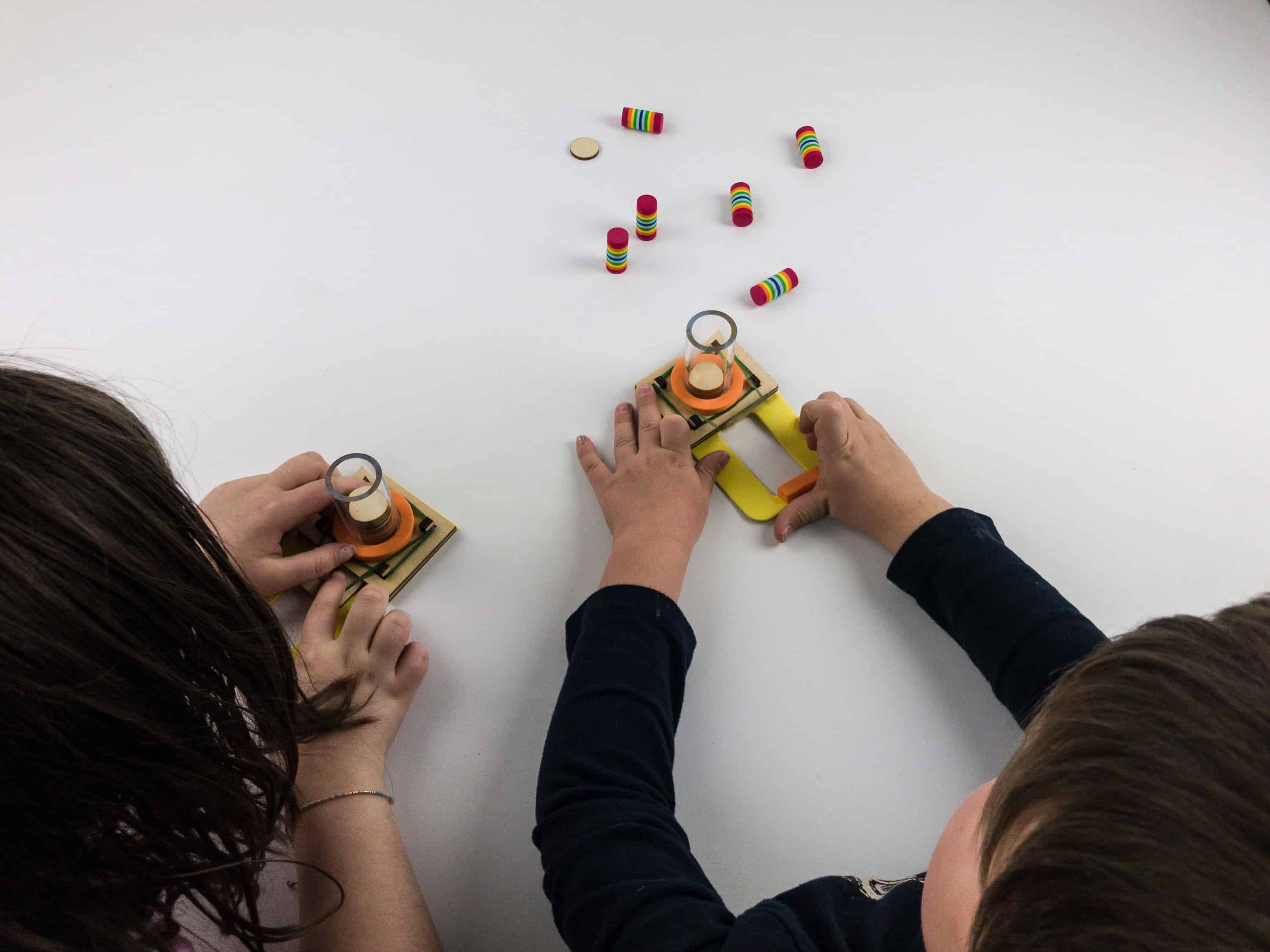 Kiwi Crate Review & Coupon Disk Launchers! hello subscription