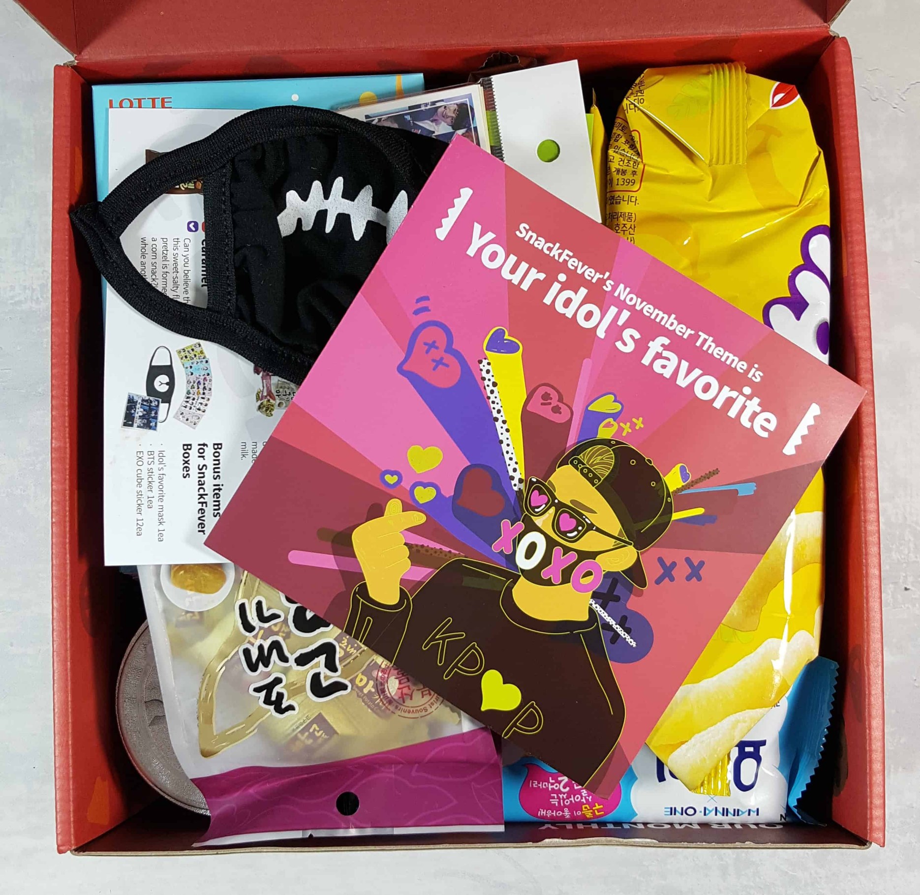 November 2017 Snack Fever Subscription Box Review + Coupon - Deluxe Box ...