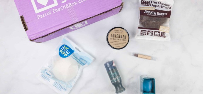 MomGiftBox Subscription Box Review + 50% Off Coupon – February 2018