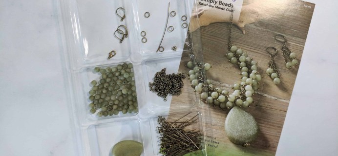 Annie’s Simply Beads Kit-of-the-Month Club Subscription Box Review – March 2018