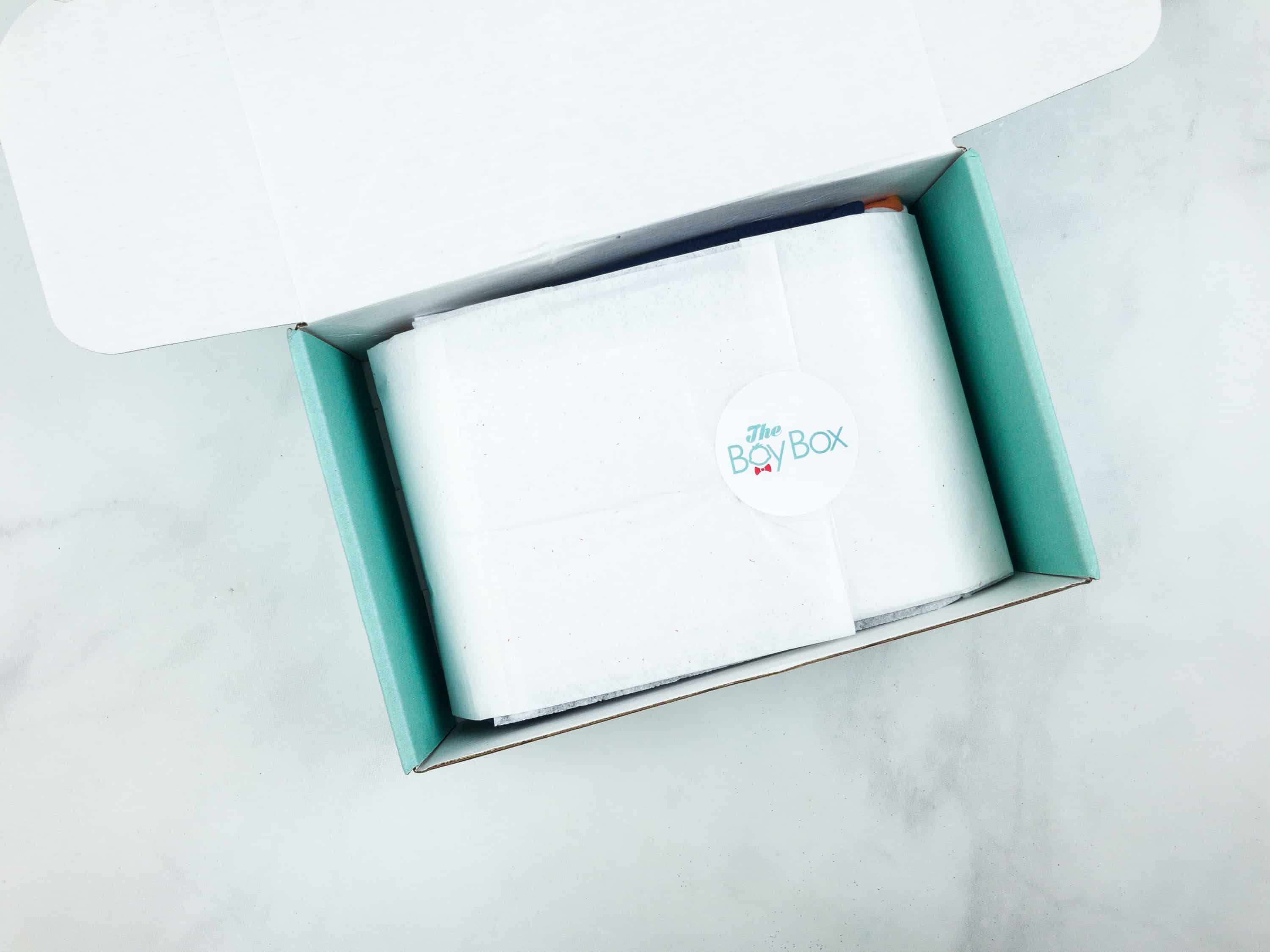 The Boy Box Clothing May 2018 Subscription Box Review - Hello Subscription