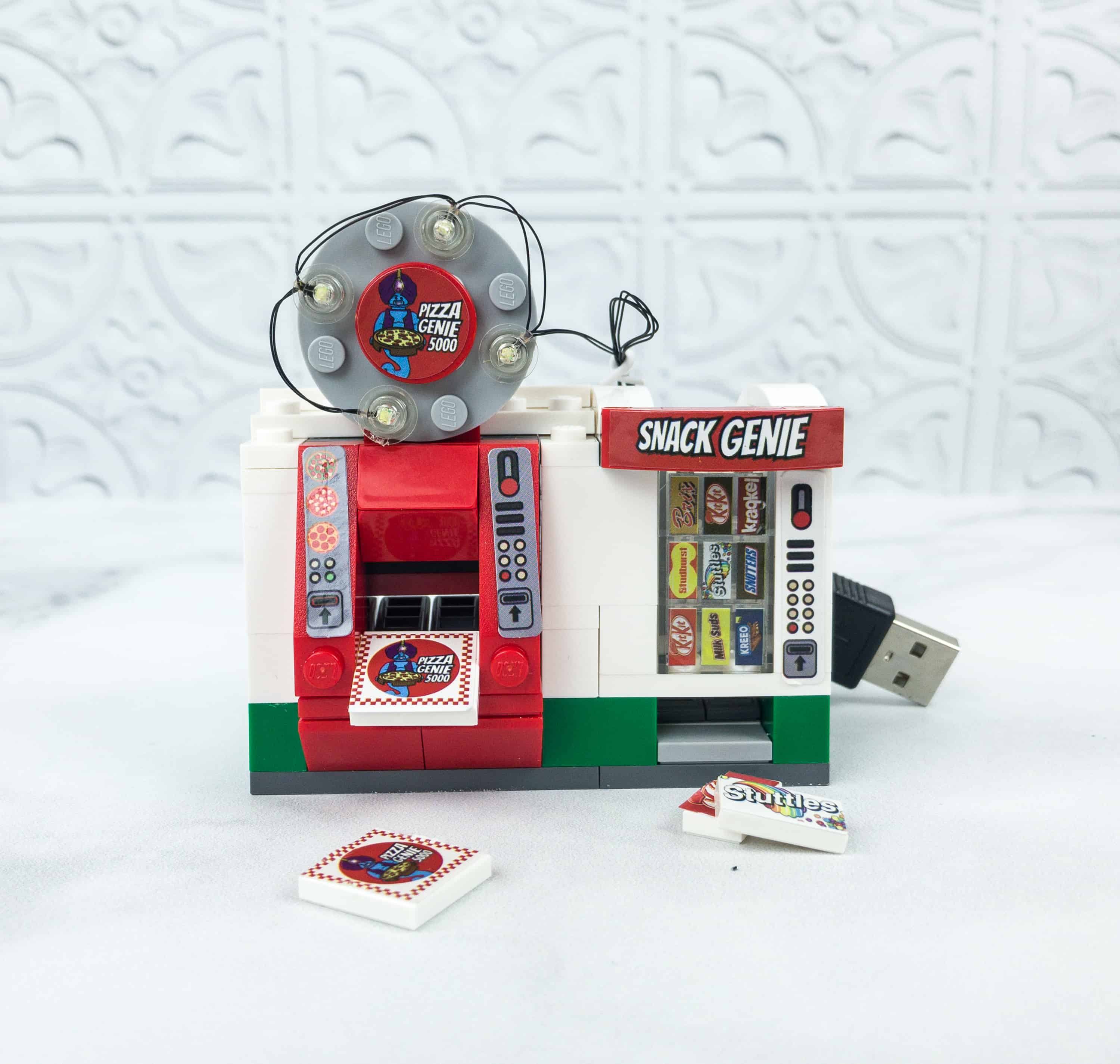 100/% LEGO Bricks Exclusive Brick Loot Pizza Genie 5000 by Tyler Clites