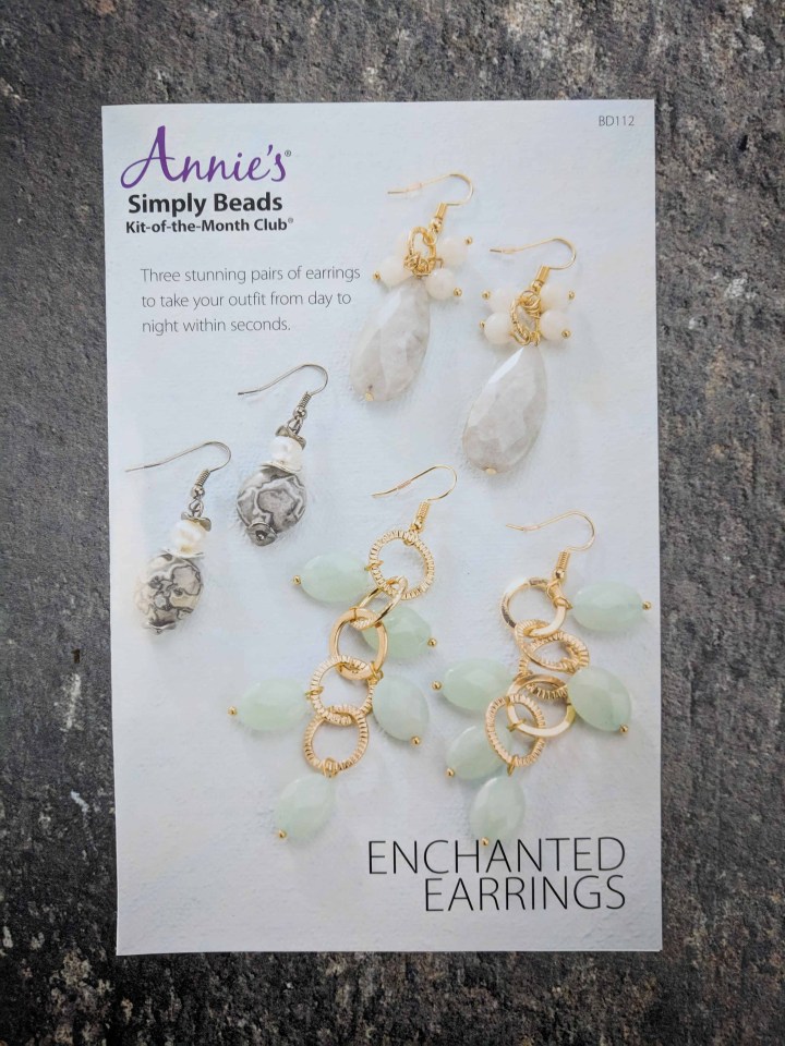 Annie's Simply Beads Kit-of-the-Month Club Subscription Box Review ...