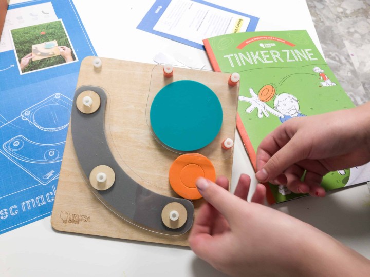 Tinker Crate Review & Coupon FLYING DISC MACHINE Hello Subscription
