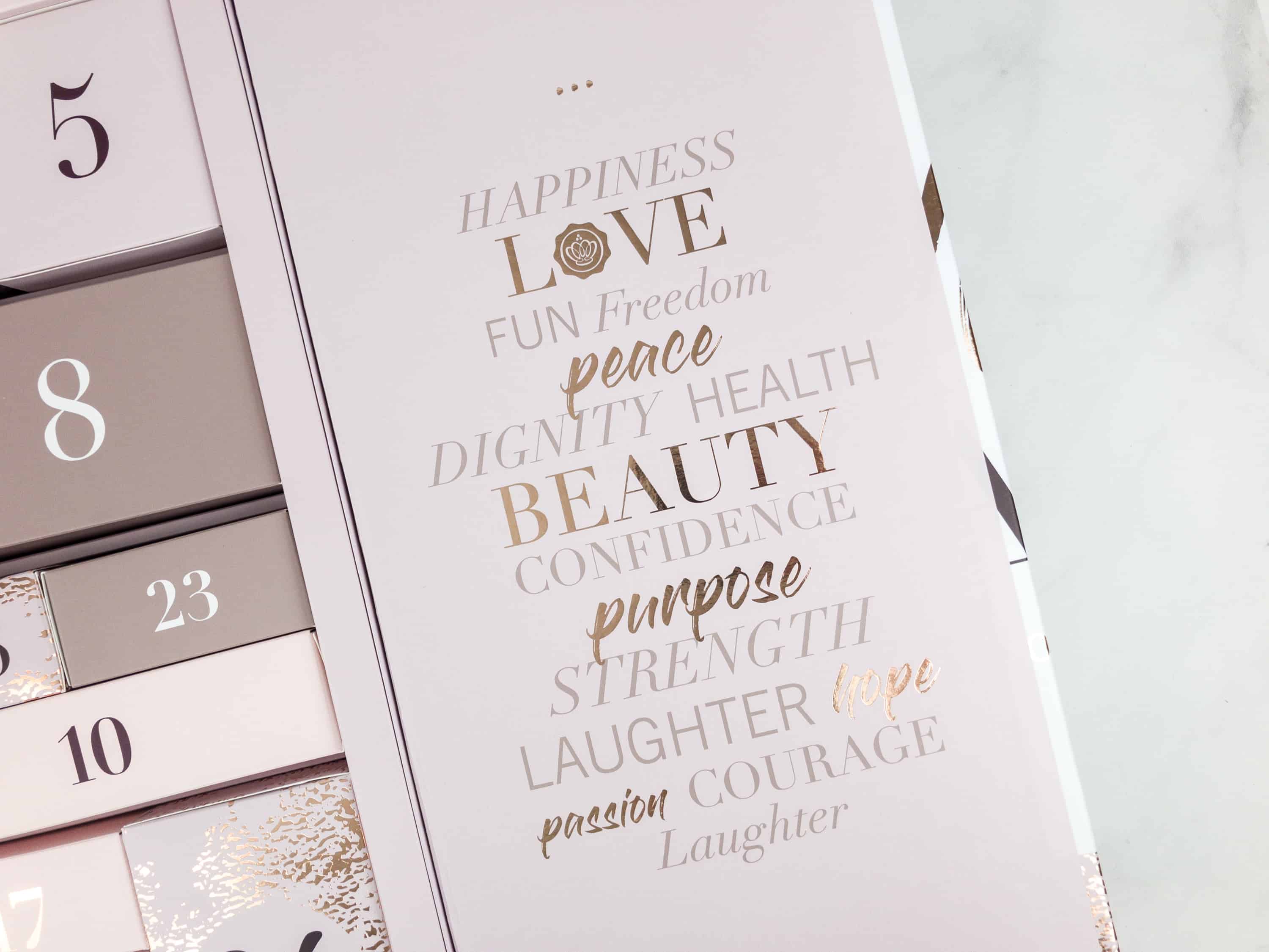 GLOSSYBOX 2018 Advent Calendar Reveal + 10 Off Coupon hello subscription