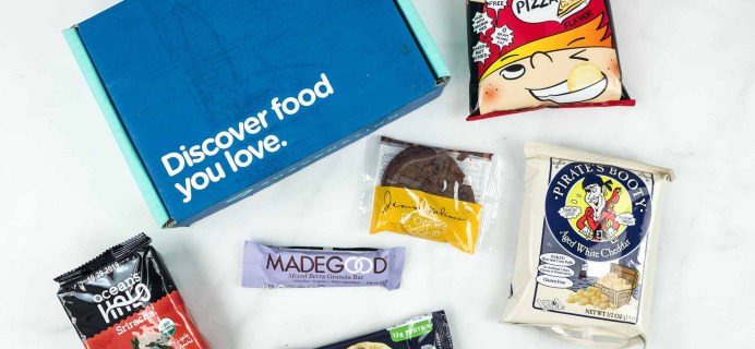 Snack Nation December 2018 Subscription Box Review + Coupon!