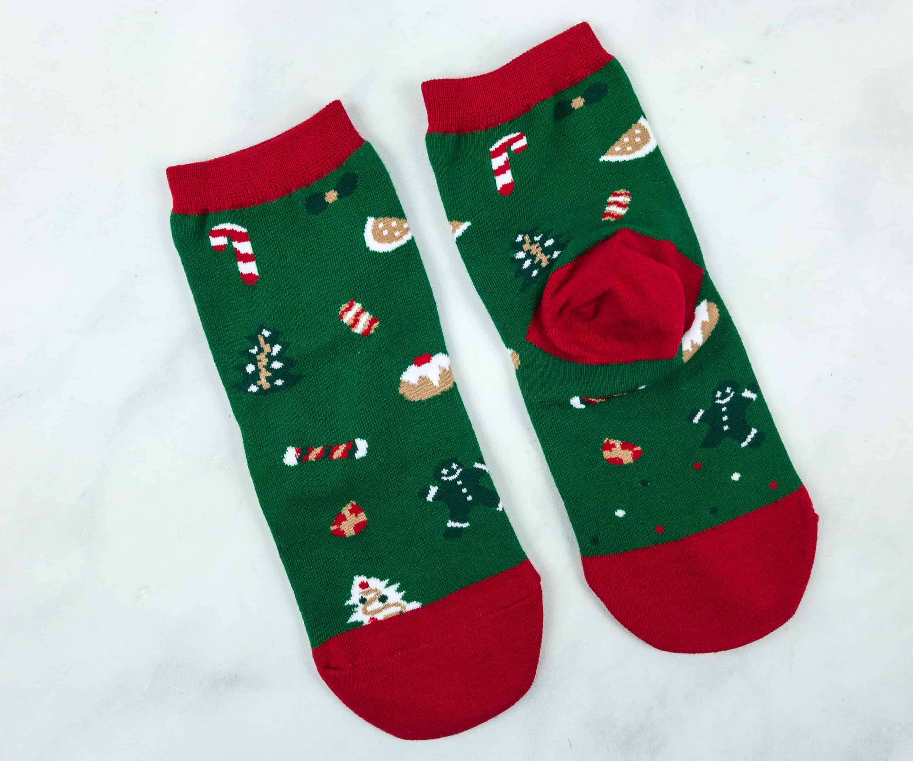 Say It With A Sock 2018 SockMas Bundle Review & Coupon - hello subscription